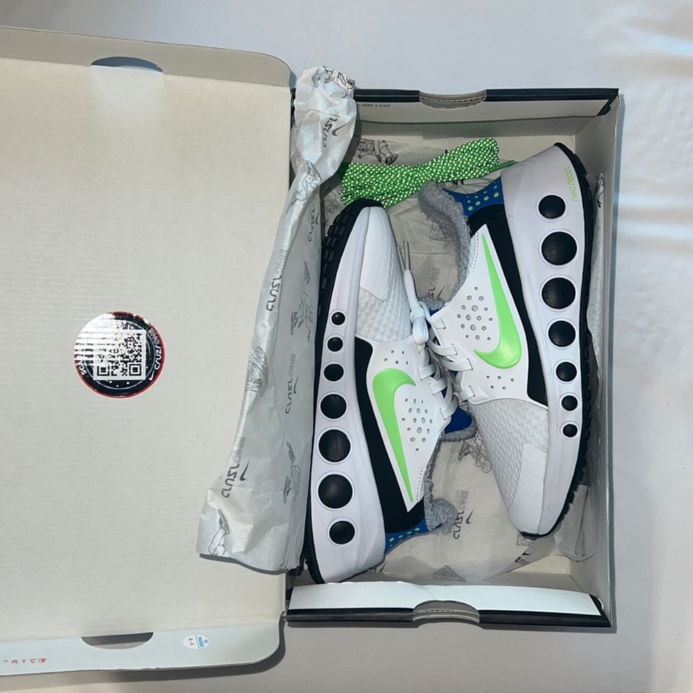 Nike sneakers. Cruz One. Size 6.5. - Picture 2 of 5